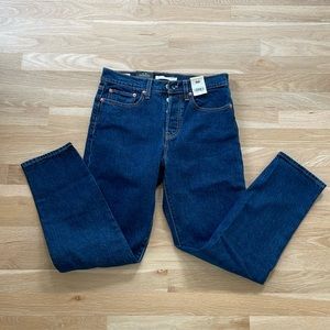 Levi’s Wedgie High Rise Denim Jeans Size 28 New with tags